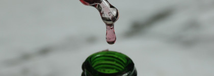 Поддержание молодости кожи с фитостволовыми клетками: Mádara Plant Stem Cell Concentrate [Dragonhead]