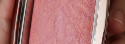 Идеальный румянец для белоснежек. Hourglass Ambient Lighting Blush в оттенке Sublime Flush