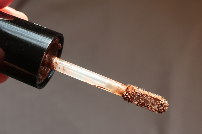 Любимые повседневные тени Sisley Ombre Eclat Liquide в оттенке 5 bronze