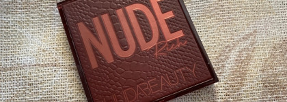 "Моя косметичка": самые зимние палетки 2021