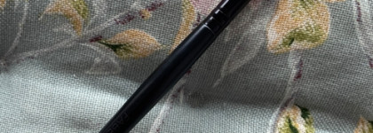 Мои верные спутники в макияжной рутине - кисти, к которым чаще всего тянется рука, а также несколько странных экземпляров