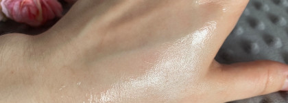 “Моя косметичка”: фавориты ухода 2021