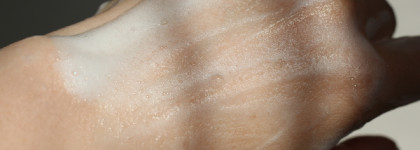 Очищающий мусс с витамином С от Гельтек - бережное очищение для чувствительной кожи