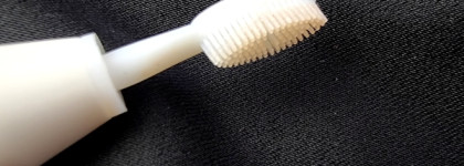 MishLav brow wax pencil - знакомство с брендом и для меня новым способом укладки бровей