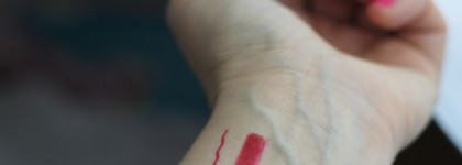 Водостойкий карандаш для губ OK Beauty Color Salute Slide & Stay в оттенкe Royal - идеальный красный