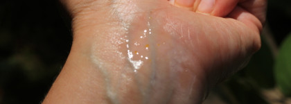 Galac Whitening Vita Serum от Ma:nyo сыворотка с витамином С , которую я использую летом