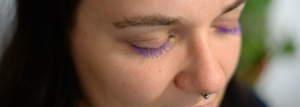 Косметика из сетевых магазинов: фиолетовая тушь H&M In Living Colour Mauveine