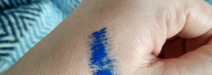 Косметика из сетевых магазинов: синяя тушь H&M In Living Colour Ultramarine