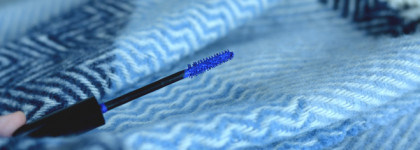 Косметика из сетевых магазинов: синяя тушь H&M In Living Colour Ultramarine