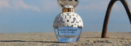 Как пахнет небо: 3 лучших аромата весны