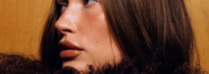 Rhode peptide lip tint Cinnamon roll: рождественская корица в объятьях синнабона