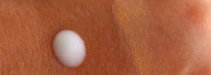 Holo Day: лёгкий макияж на скорую руку 5 средствами