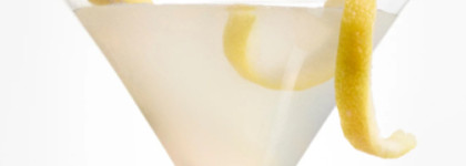 Rhode peptide lip tint Lemontini: из лета в осень с лимонным эскимо на губах