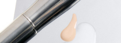 Rhode glazing milk ceramide facial essence: нежное молочко для кожи