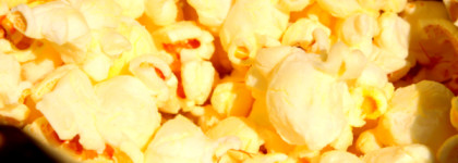 Макияж с оттенком сливочного масла из лета 2025