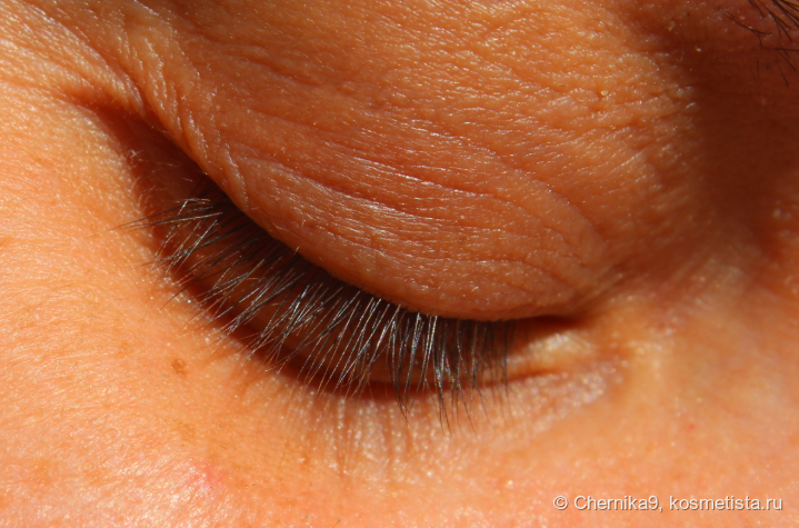 Опущенные вниз на солнце