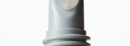 Любимый Rhode peptide lip treatment: strawberry glaze назло туманам