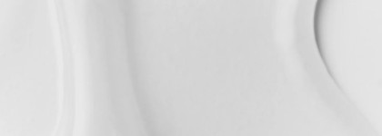 Любимый Rhode peptide lip treatment: strawberry glaze назло туманам