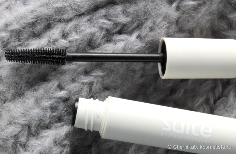 Тушь в расакрытом виде