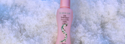 Первое утро года 2026 с нежным спреем для волос Biosilk silk therapy Irresistible hair fragrance "Jasmin & honey scent"