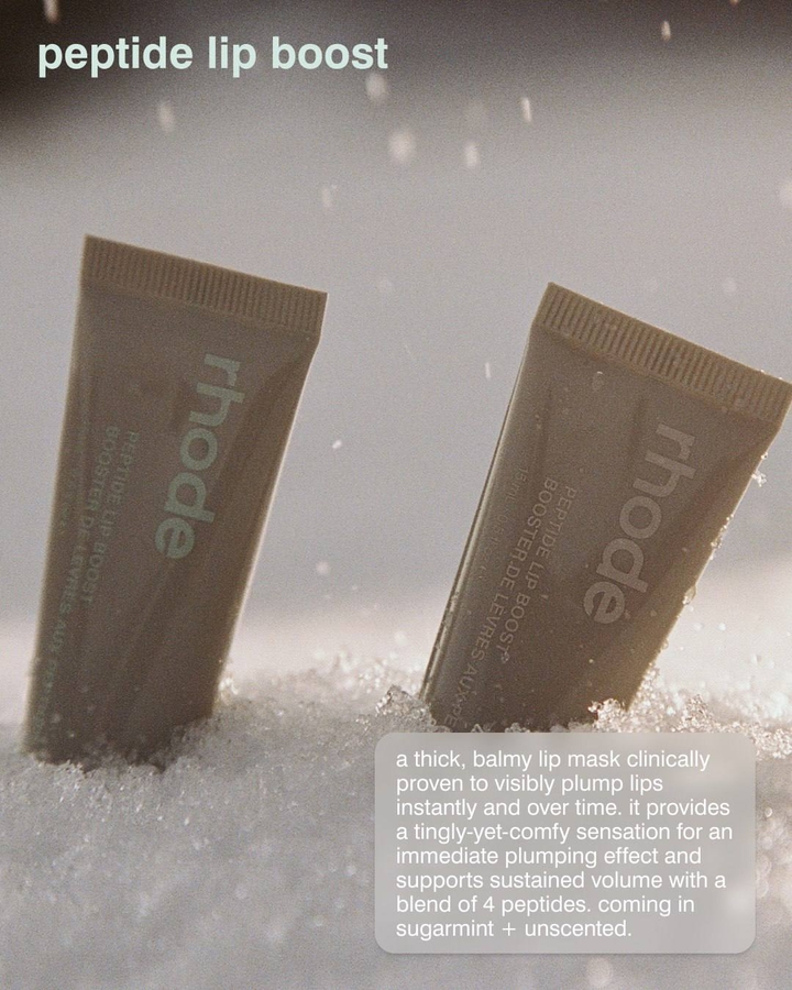 Две масочки в снегу