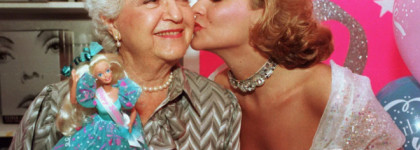 Макияж персонажа в день рождения Барби: немного истории + макияж