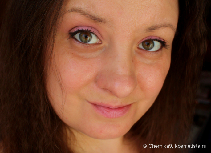 С матовыми тенями