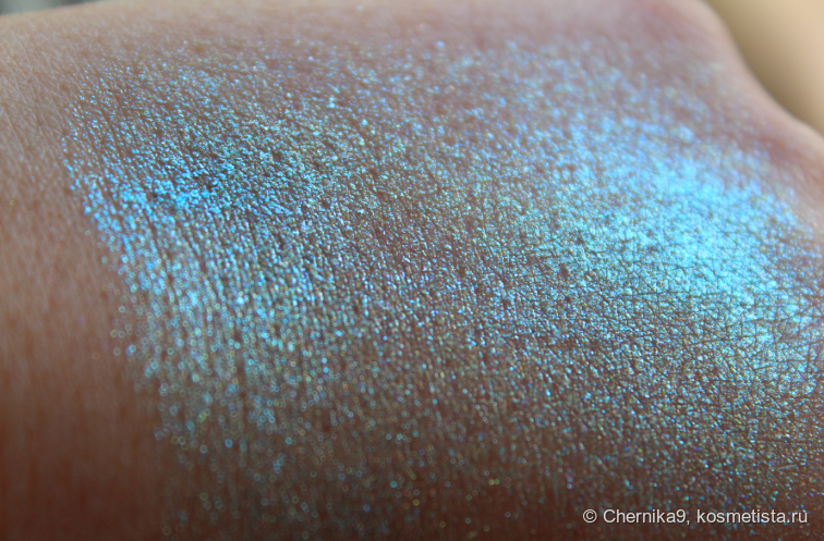 В тени на всю руку