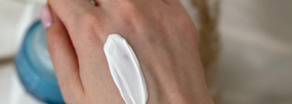 Крем, который спасал мою кожу всю зиму от сухости: Hydra-Essentiel Интенсивно увлажняющий крем для нормальной и склонной к сухости кожи SPF 15 от Clarins