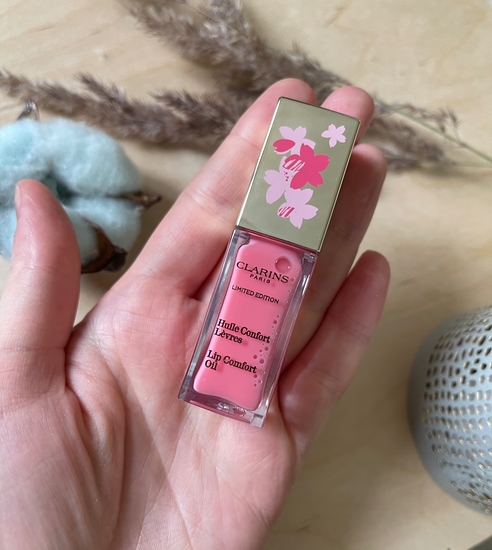Самая нежная новинка от Clarins 2021 года. Масло-блеск для губ Lip ...