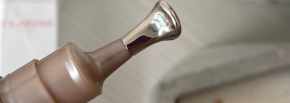 Сказала отёкам не до свидания, а пока с новинкой от Clarins. Сыворотка для кожи вокруг глаз V Shaping Facial Lift