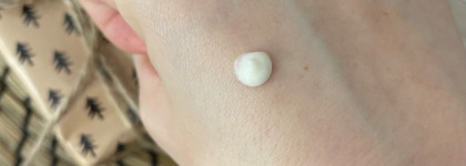 Новый уровень ухода. Сыворотка для кожи вокруг глаз с пептидами Eye Genius Brilliant eye complex Cosmedix