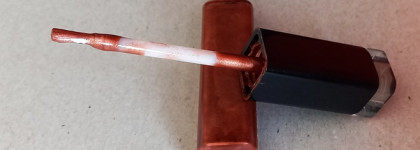 Calvin Klein lip gloss & eyeliner gel. Косметика, которой больше нет. Часть2