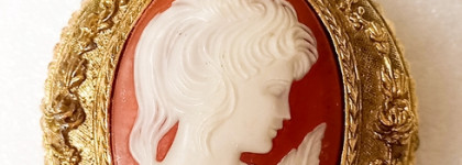 Коллекционный раритет. Часть 14. Max Factor Cameo collection compact