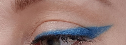 Цвет настроения sky high с карандашом для глаз Gosh velvet touch eye liner waterproof