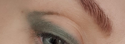 Урок макияжа глаз в зелёных тонах