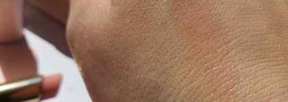 Летний уход за губами с бальзамом для губ Estee Lauder Pure Color Envy Replenish Lip Balm