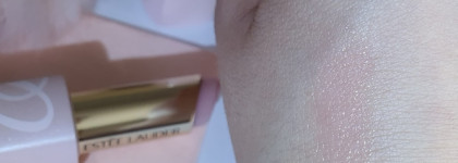 Летний уход за губами с бальзамом для губ Estee Lauder Pure Color Envy Replenish Lip Balm