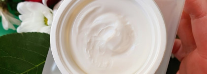 Увлажняющий и питательный крем для лица антистресс Givenchy Ressource Rich Moisturizing Cream Anti-Stress