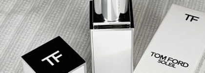 Мерцающий бальзам для губ из Рождественской коллекции Tom Ford Sunlit Rose Lip Balm Holiday 2021-2022