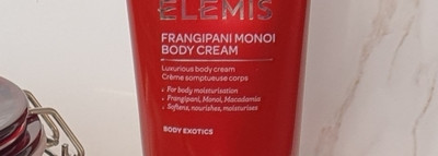 Стоит ли тратиться на уход за телом от Elemis