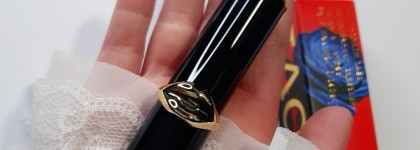 Помада в роскошном оформлении Pat Mcgrath Mattetrance Heart's Desire lipstick |Honey Haze