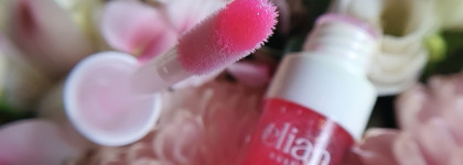 И снова бренд Elian приятно удивляет: оттеночный блеск-тинт для губ Elian One Touch Tinted Gloss #02 Pink Ice