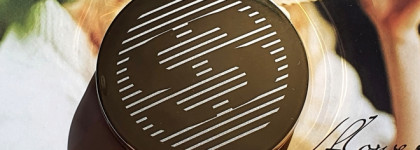 Sisley Phyto-Touche Illusion d'Ete — лучший бронзер для лета