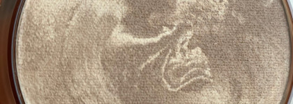 Самый натуральный бронзер в моей косметичке! GloWish Soft Radiance Bronzing Powder by Huda Beauty в оттенке 01 Light