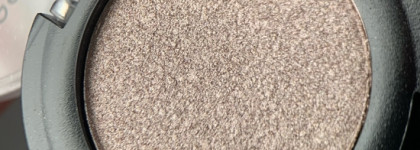 Бюджетные тени на каждый день. Essence Soft Touch Eyeshadow в оттенках Eternity (03) и XOXO (04)