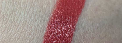 Бюджетные отличницы. Sephora Satin Lipstick в оттенках 05 и 20