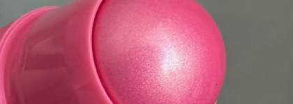 Последняя румяная новинка от Huda Beauty. Cheeky Tint Blush Stick в оттенке Proud Pink