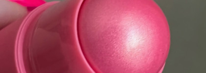 Последняя румяная новинка от Huda Beauty. Cheeky Tint Blush Stick в оттенке Proud Pink