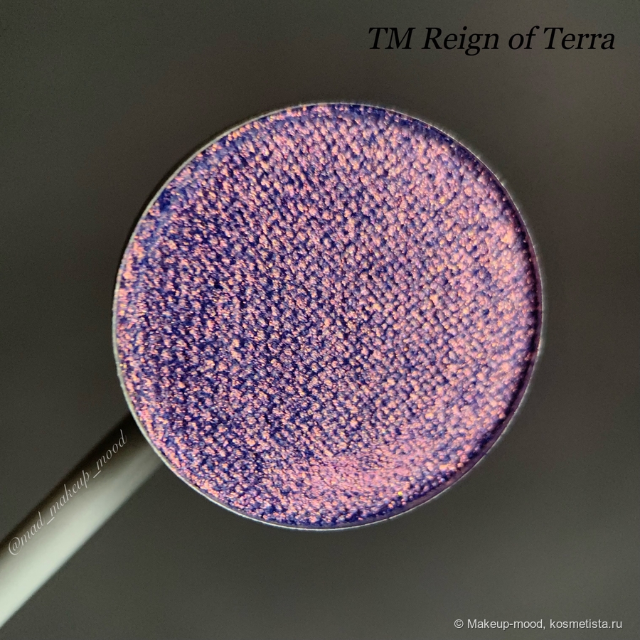 Terra Moons Cosmetics в оттенке Reign of Terra